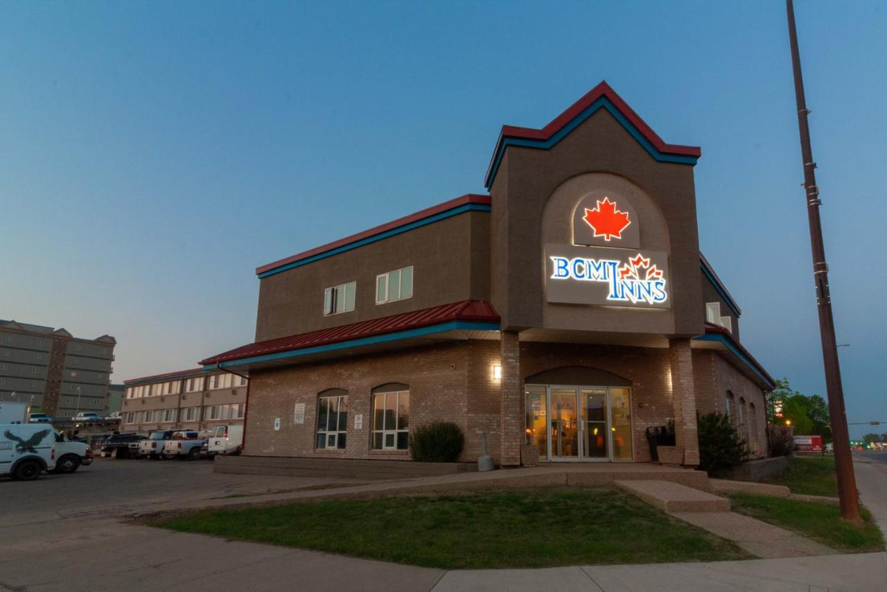 Bcm Inns Fort Mcmurray - Downtown Exterior foto